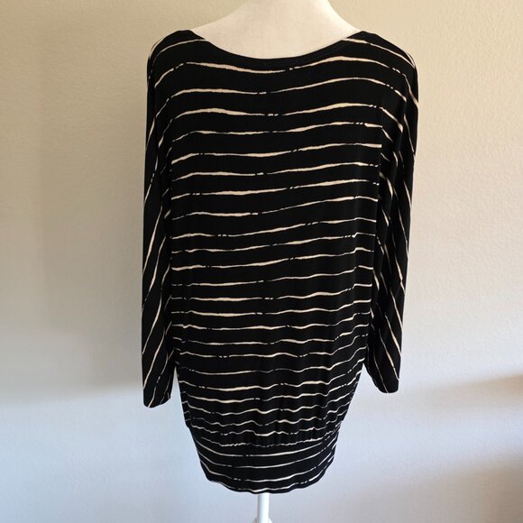 Chico's Travelers Top Tunic Size 2 Large Stretch Black Tan Stripe Relax Fit - Picture 6 of 8